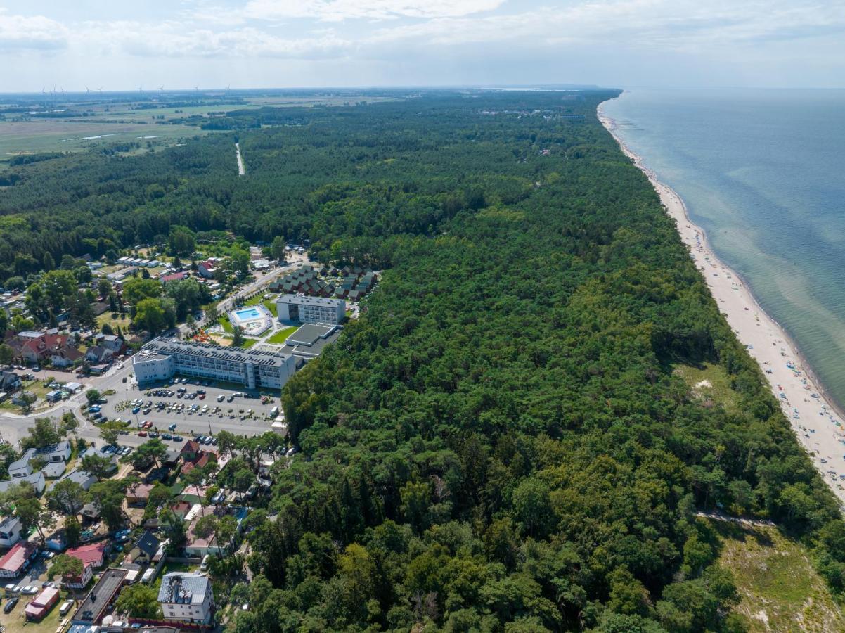 Zem-Tourist Hotel Pustkowo Exterior photo